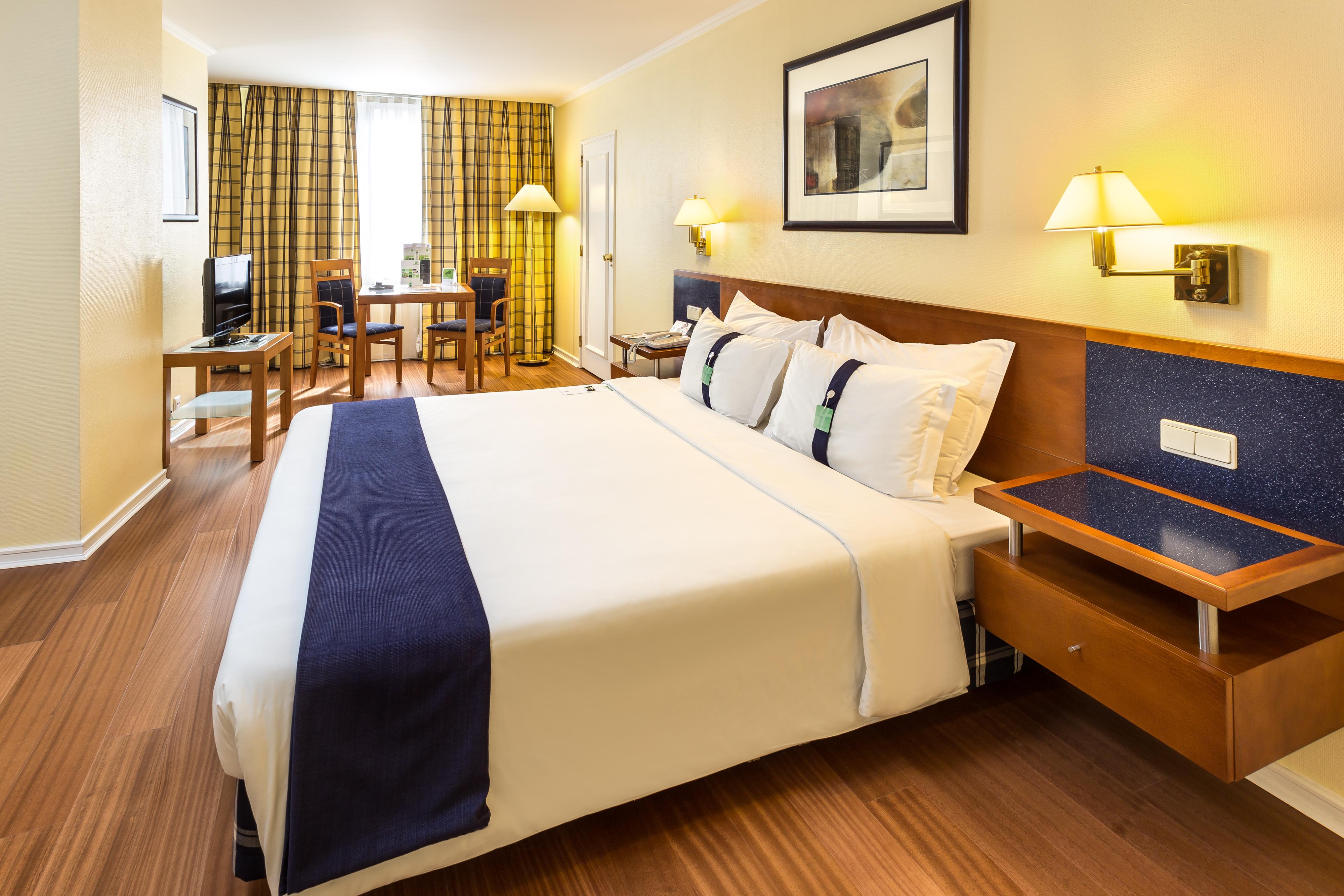 Holiday Inn Lisbon By Ihg Esterno foto
