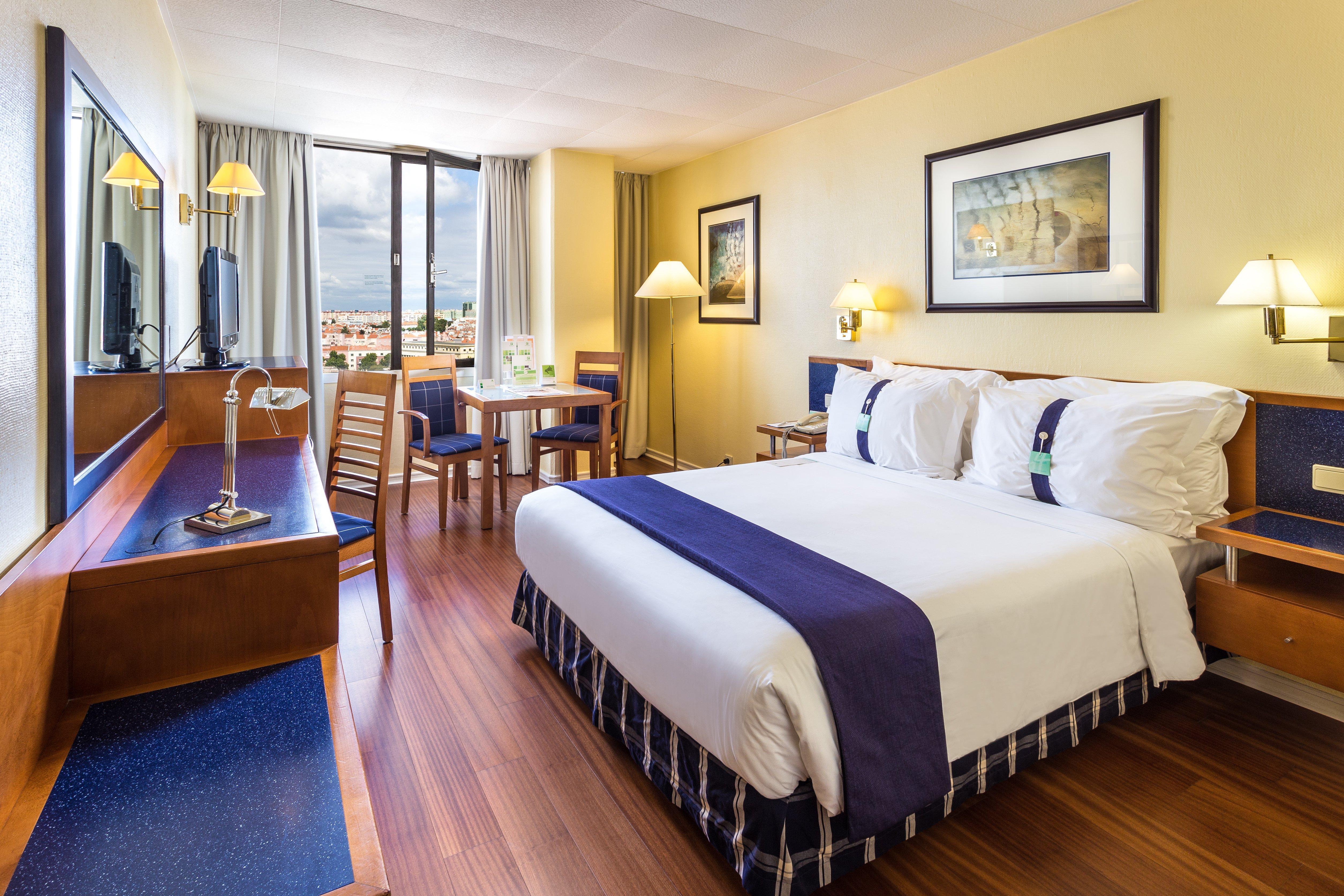 Holiday Inn Lisbon By Ihg Esterno foto