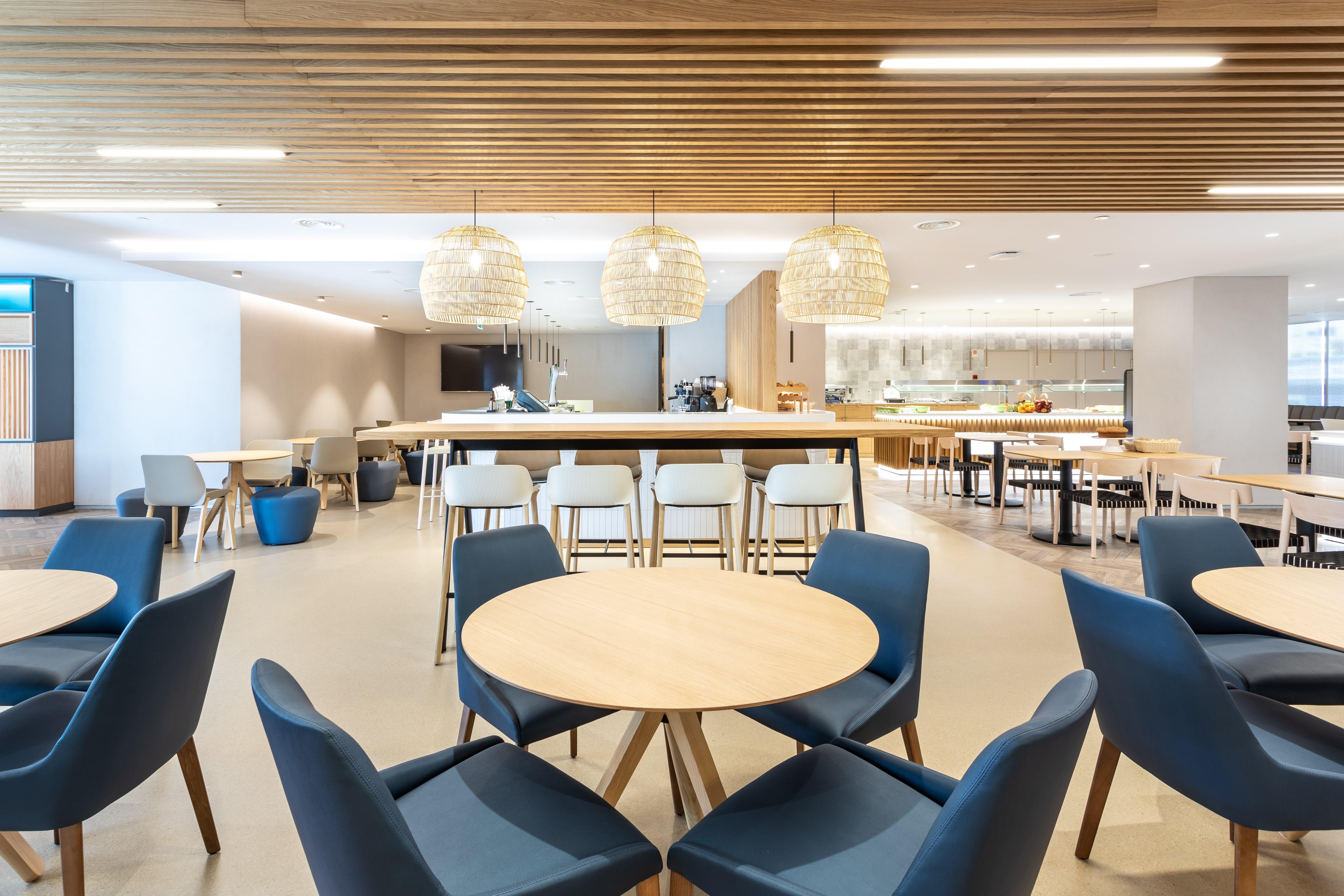 Holiday Inn Lisbon By Ihg Esterno foto
