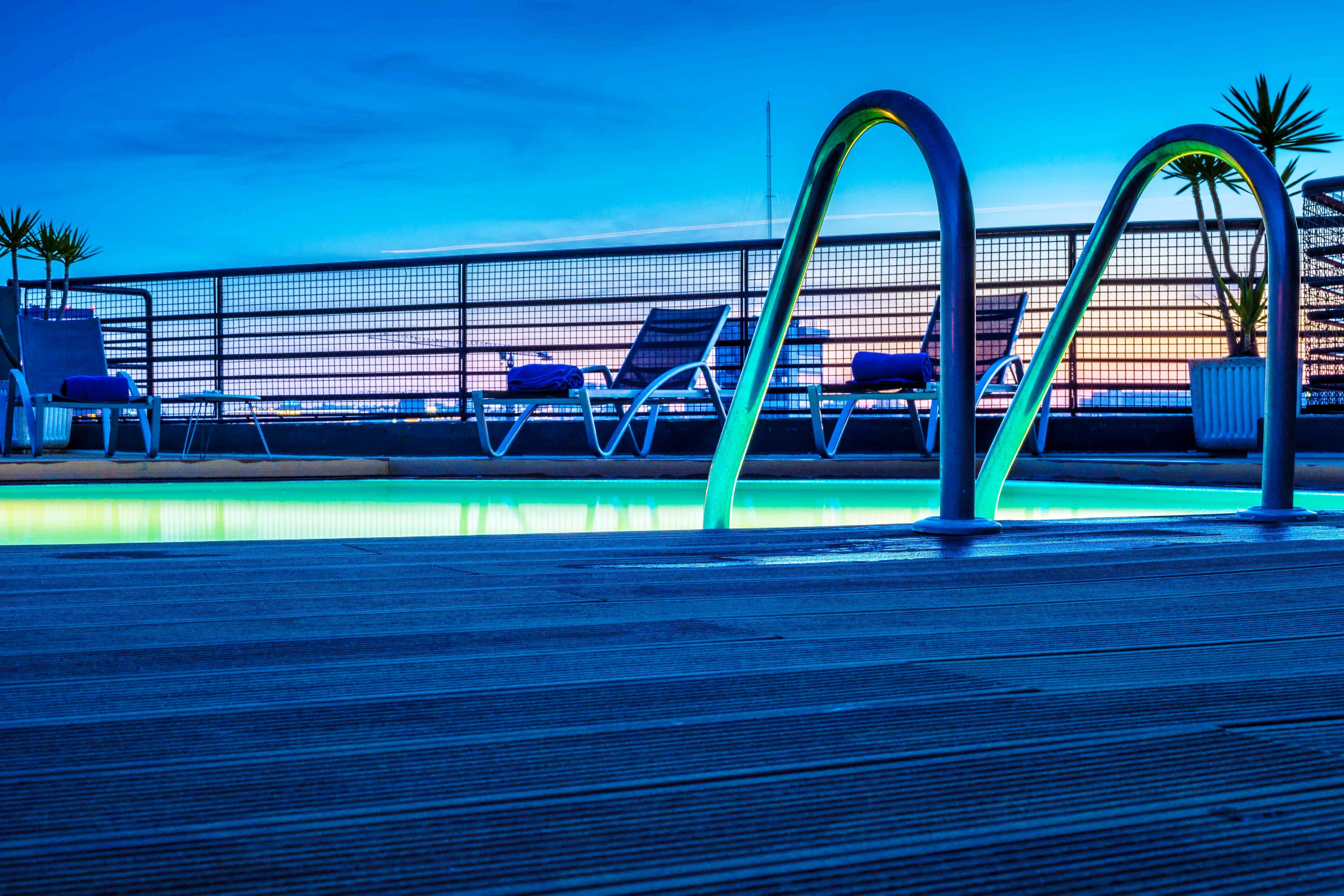 Holiday Inn Lisbon By Ihg Esterno foto