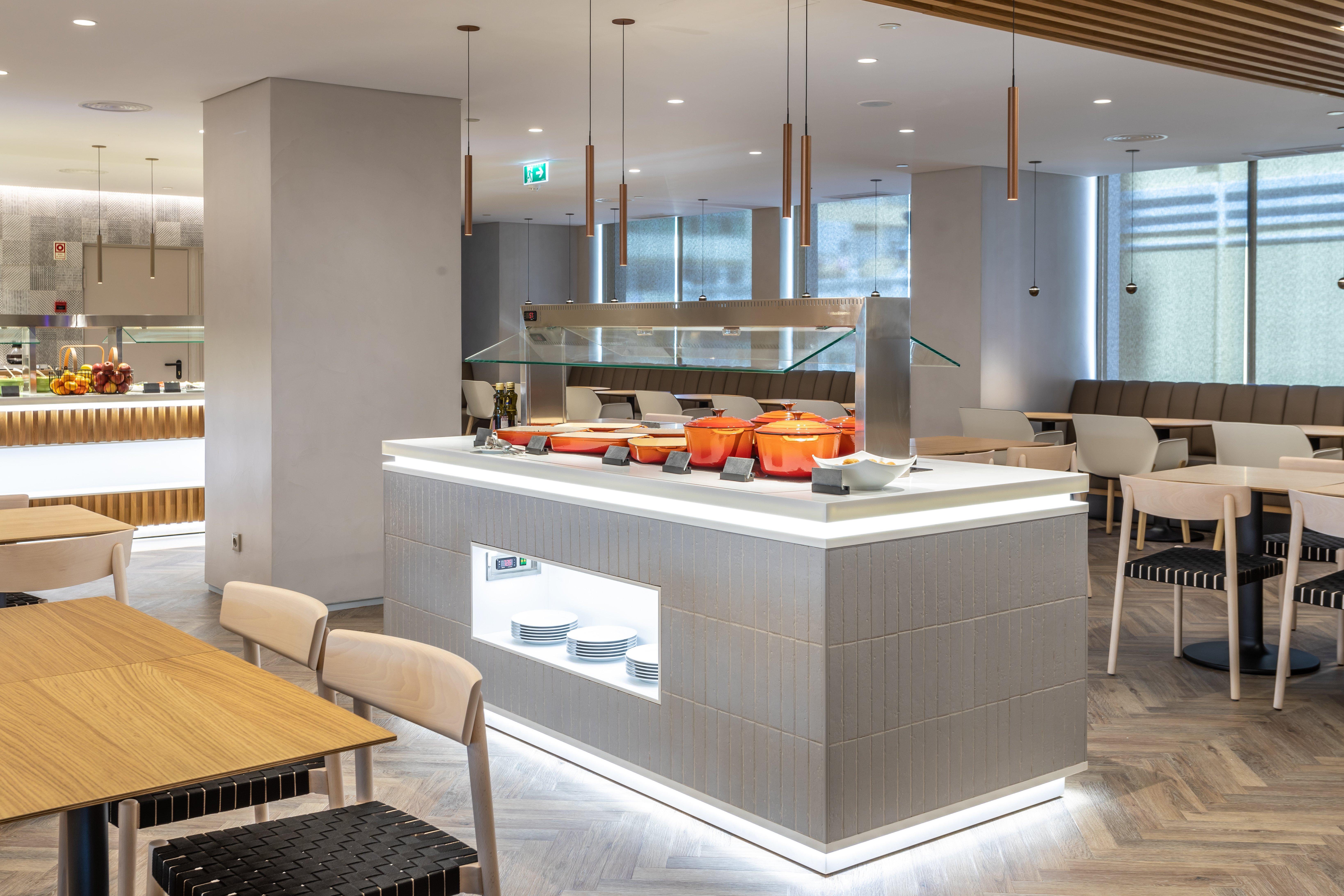 Holiday Inn Lisbon By Ihg Esterno foto