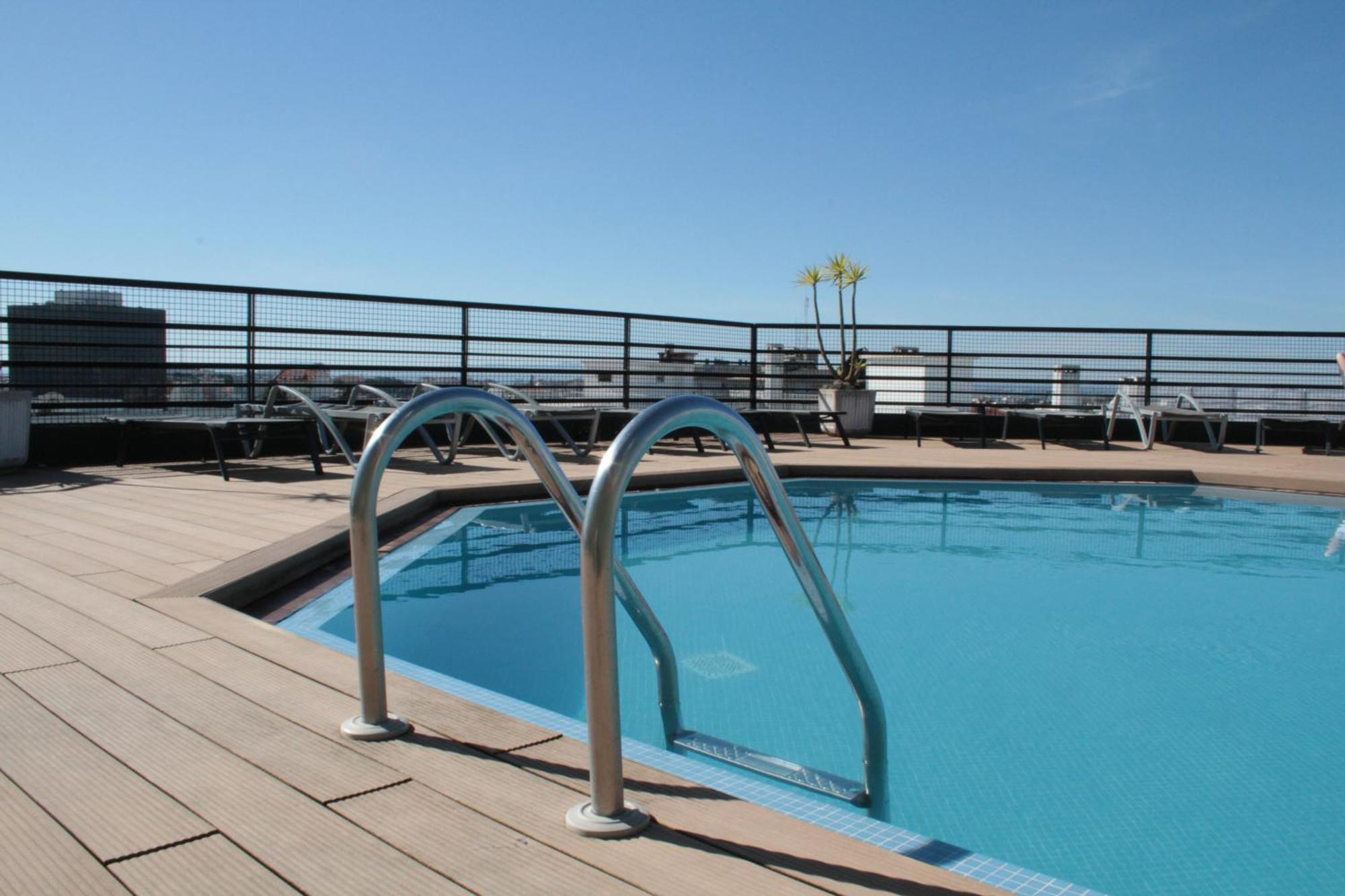 Holiday Inn Lisbon By Ihg Esterno foto
